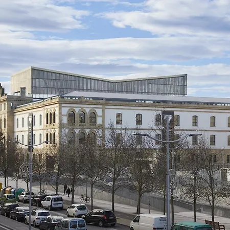 Always Easy I Tabakalera Σαν Σεμπαστιάν