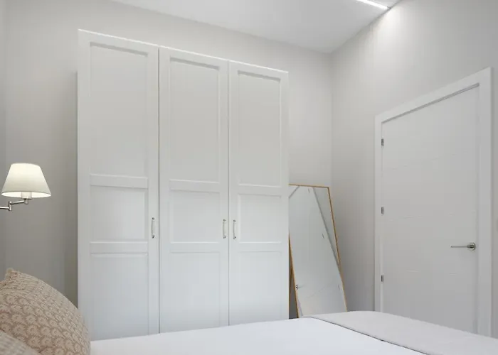 Always Easy I Tabakalera