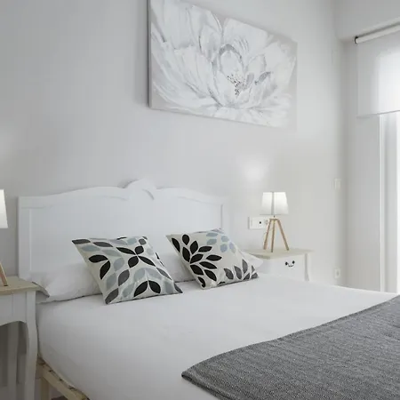 Always Easy I Tabakalera Apartamento