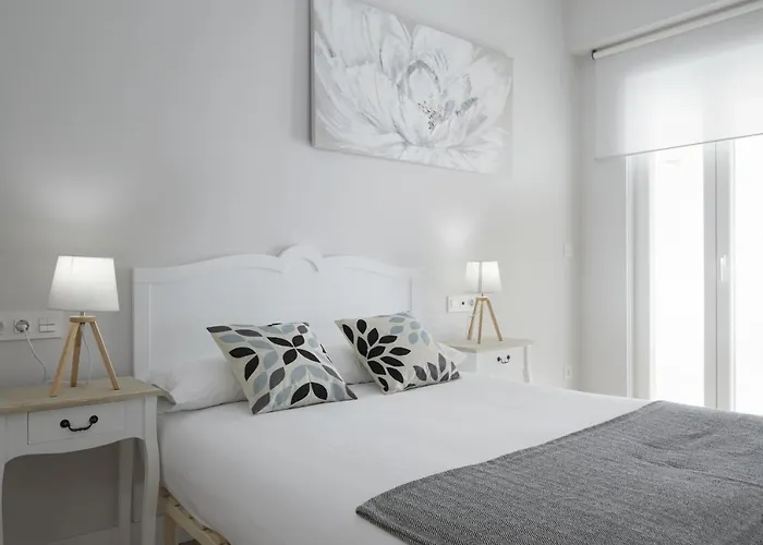 Always Easy I Tabakalera Apartamento